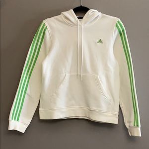 Vintage Women’s White Adidas Sweatshirt/Hoodie